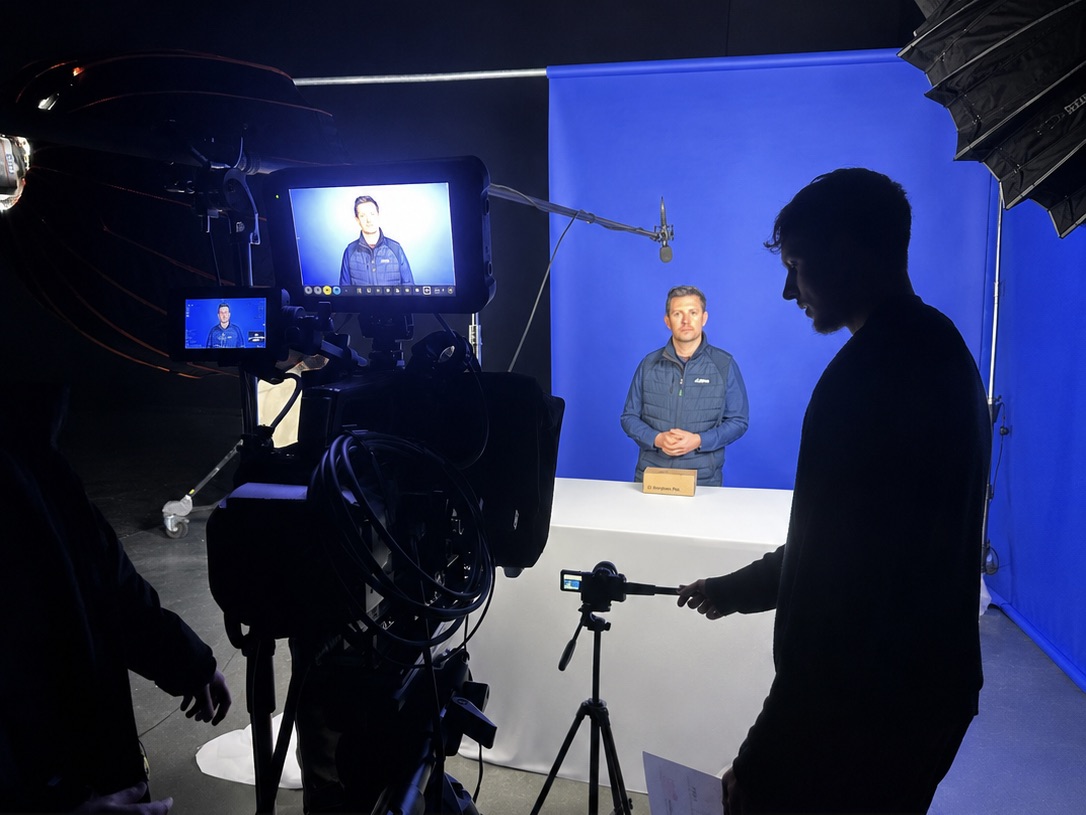 Tech Unboxing Video Production for Consumer & AI Tech Brands